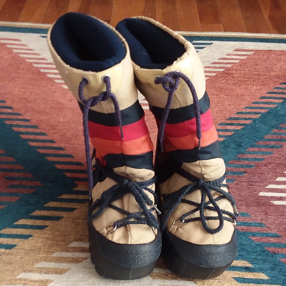 Vintage 1980's Moon Boots